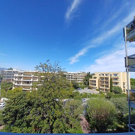 Juan Les Pins Tanit Studio Climatise Vue Sur Mer Piscine อองทีบส์ ภายนอก รูปภาพ